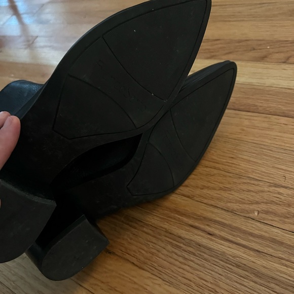 Franco sarto saber booties size 8 - Picture 3 of 6